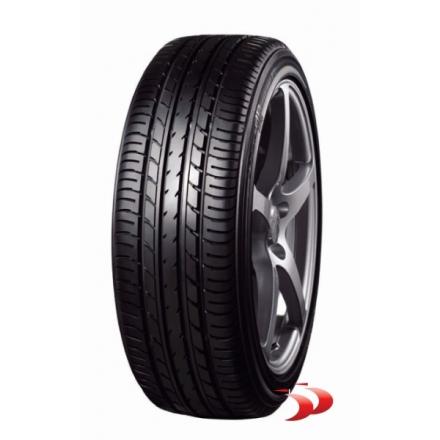 Yokohama 215/55 R17 94V DB Decibel E70N